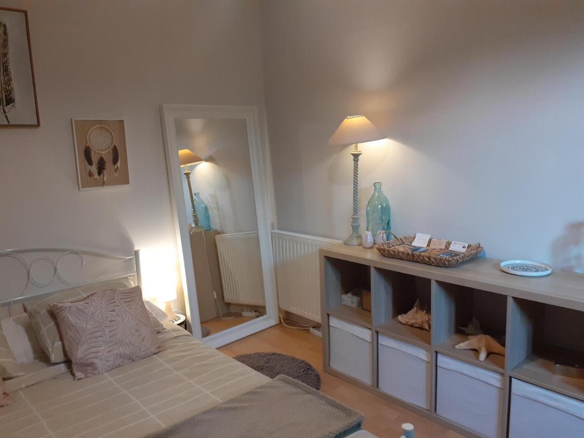 Au Bosquet, Chambre Et Salle De Bains Avec Petit Dejeuner A 600 M Du Centre Dans Un Cadre Calme Et Verdoyant Salies-de-Béarn Exteriör bild